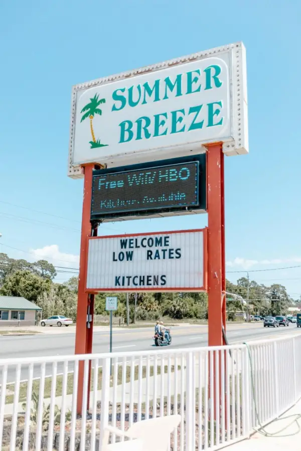 Summer Breeze Motel 4
